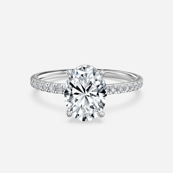 Luz De Luna Oval Diamond Band
